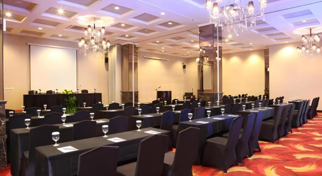 The Mirah Hotel Bogor Zewnętrze zdjęcie